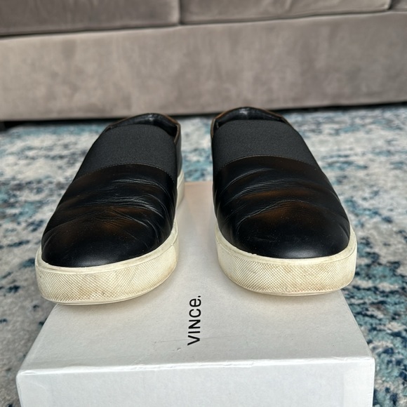 Vince Black Leather Slip On Shoes - Picture 5 of 6